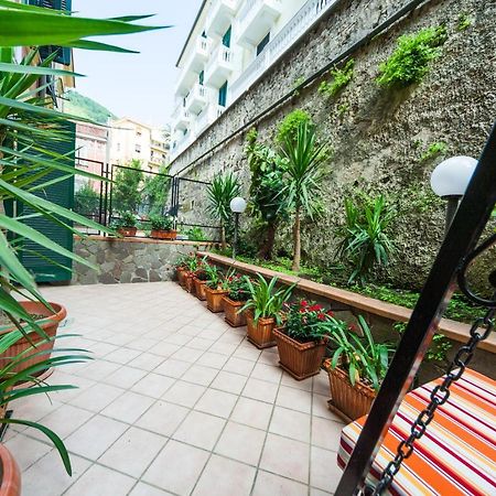Divina Costa Salerno Apartamento Exterior foto
